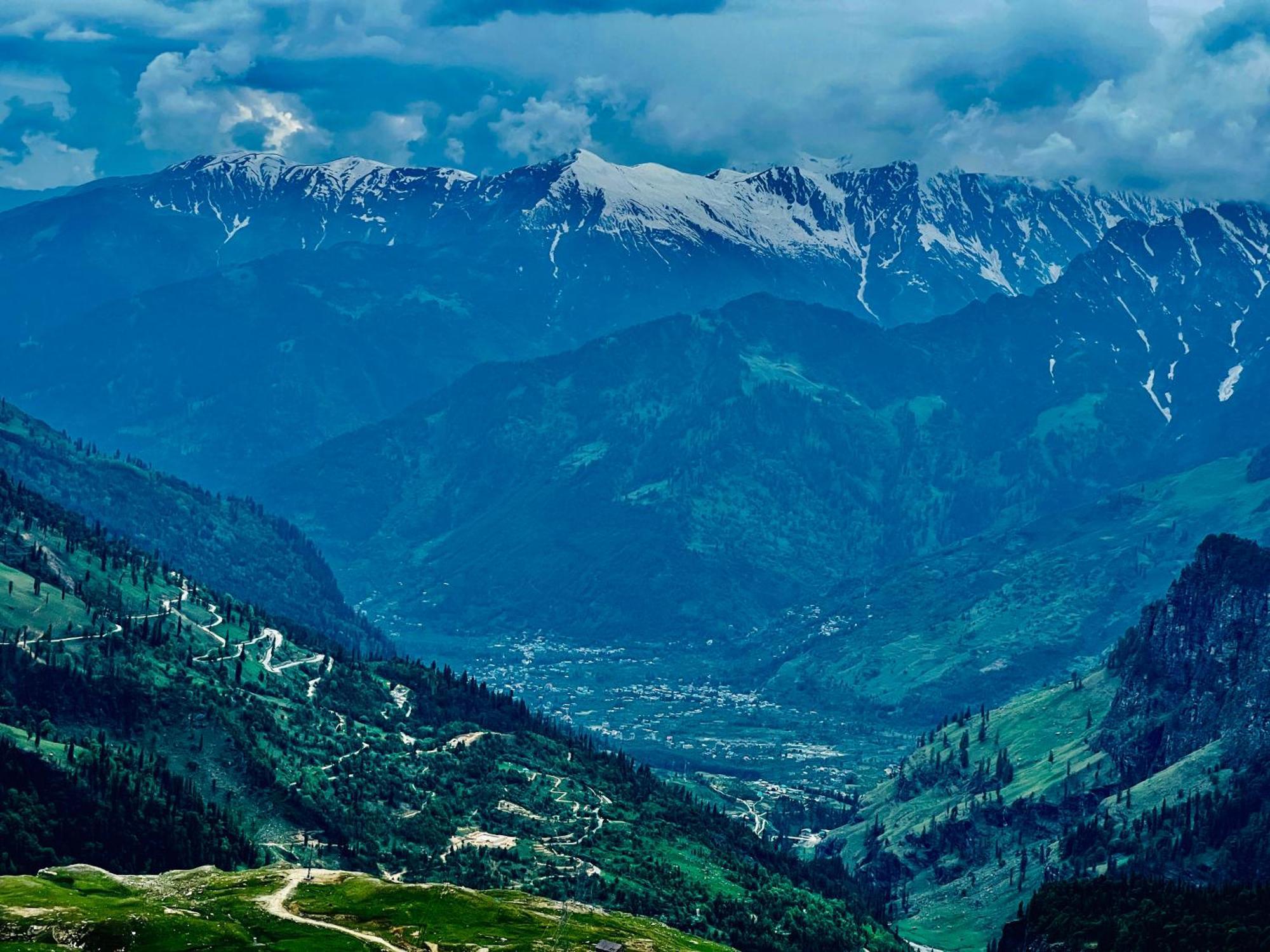 Hotel Green Link -#Near Volvo Bus Stand #Mountain View #River View #Open Terrace Manāli Eksteriør billede